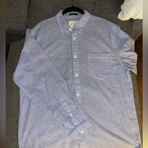 St. John’s Bay Men’s ButtonDown shirt